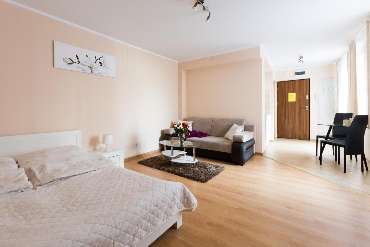 Aparthouse Apartamenty Centrum Sosnowiec Dış mekan fotoğraf